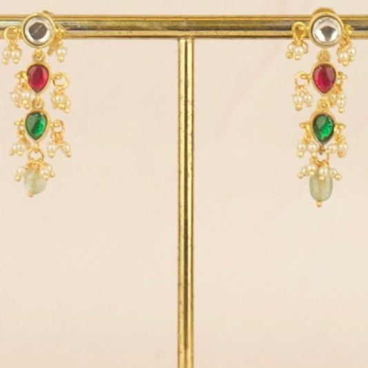 Regal Sleek Design Jadau Kundan Earrings