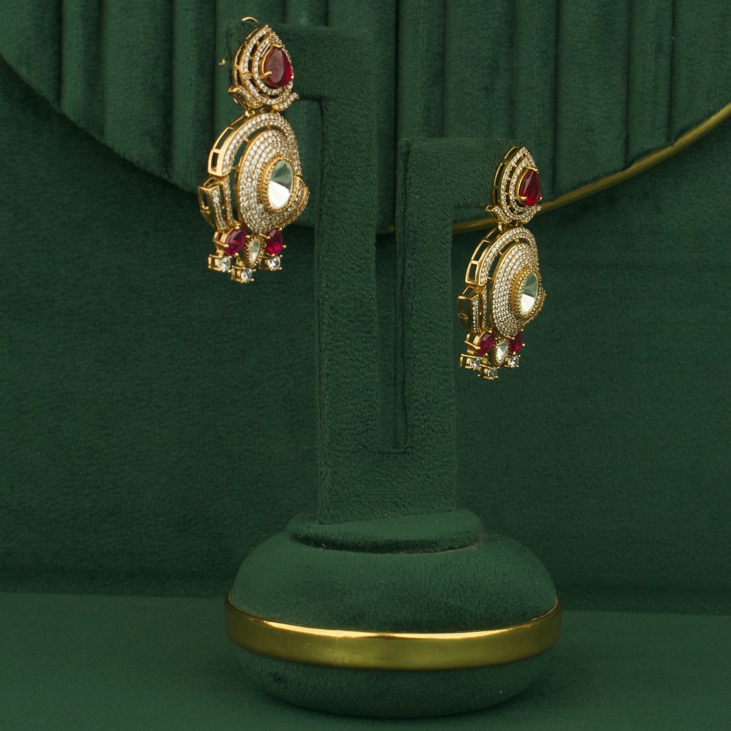 Sleek Design Fusion Kundan & Polki Victorian Long Necklace Set