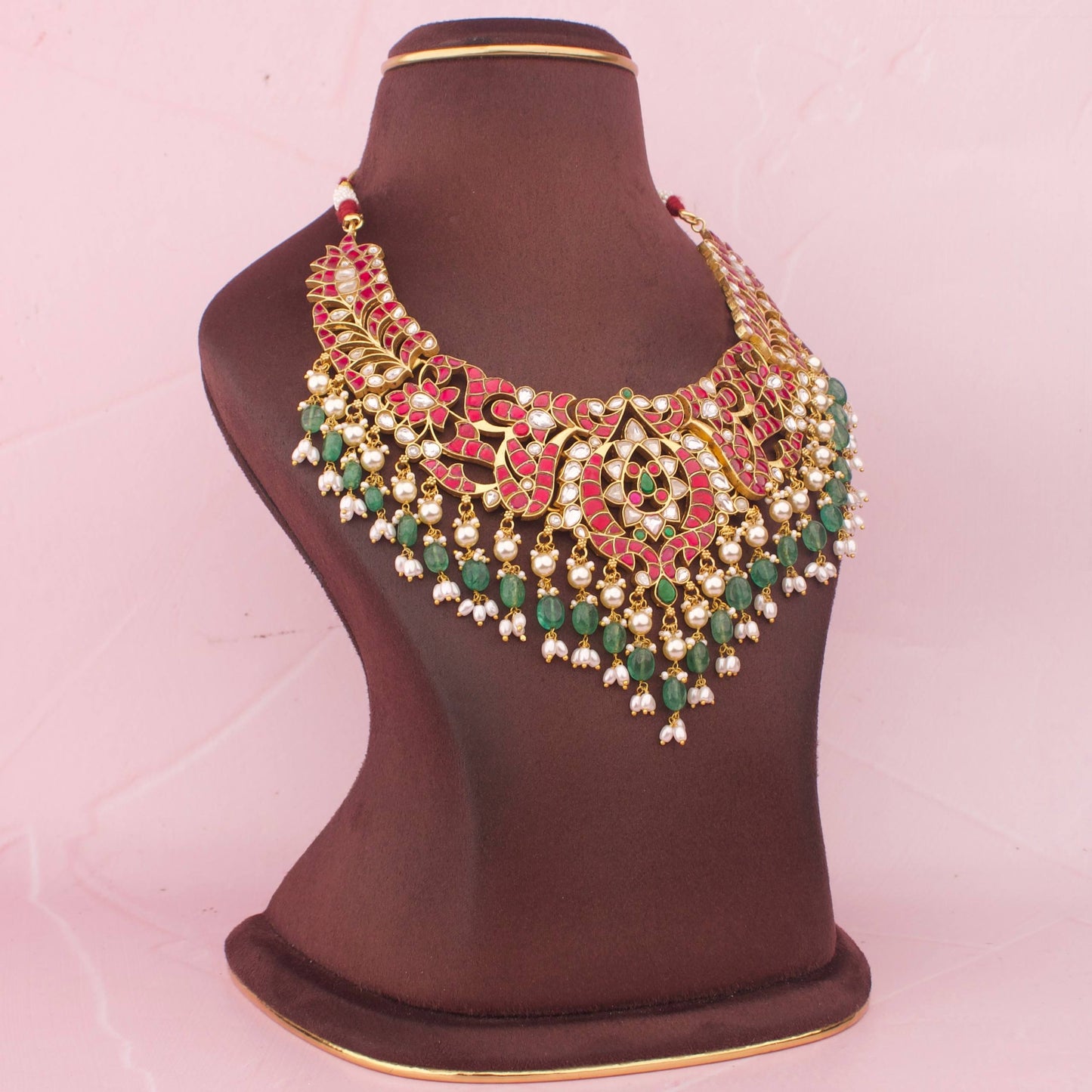 Grand Jadau Kundan Short Necklace With Pearl & Beads Hanging