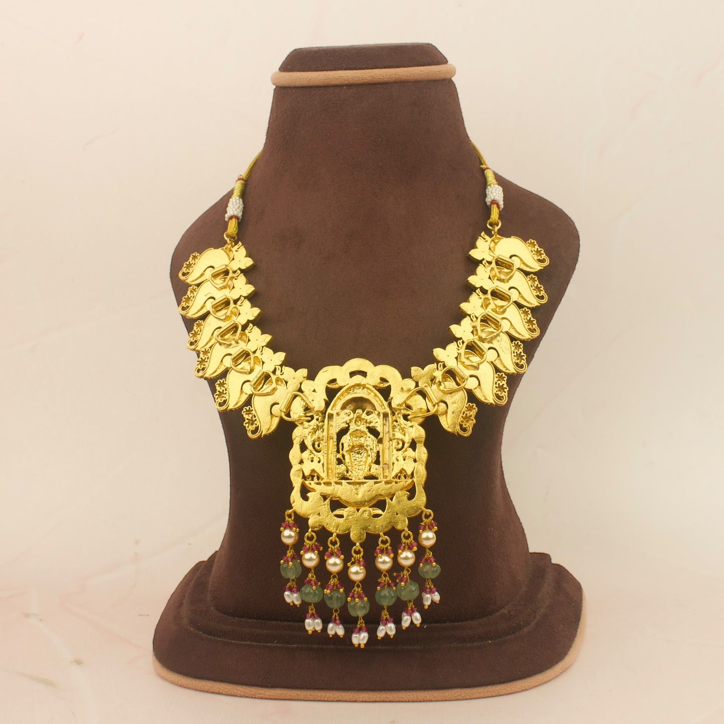 Divine Temple Motif Jadau Kundan Necklace