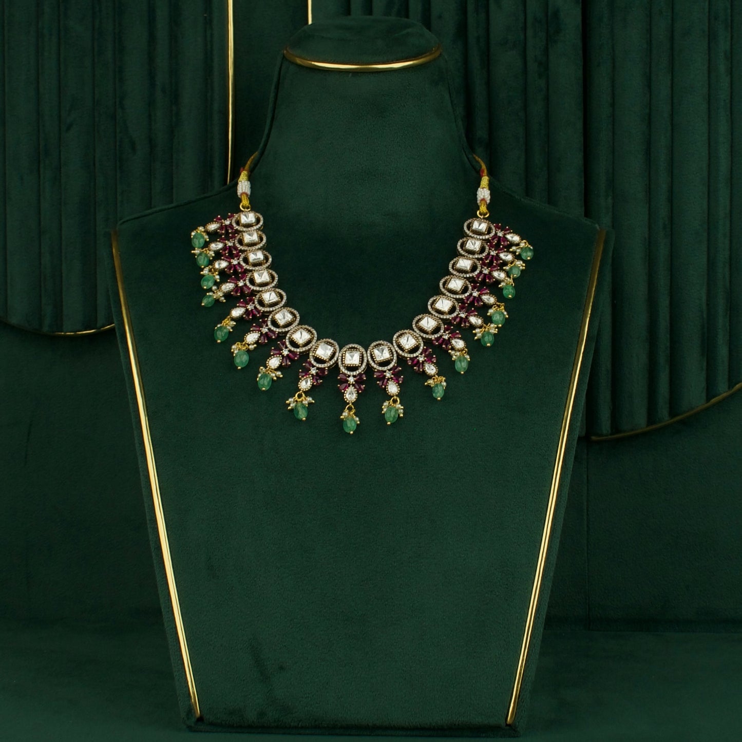 Elegant Victorian Polki Choker Necklace Set