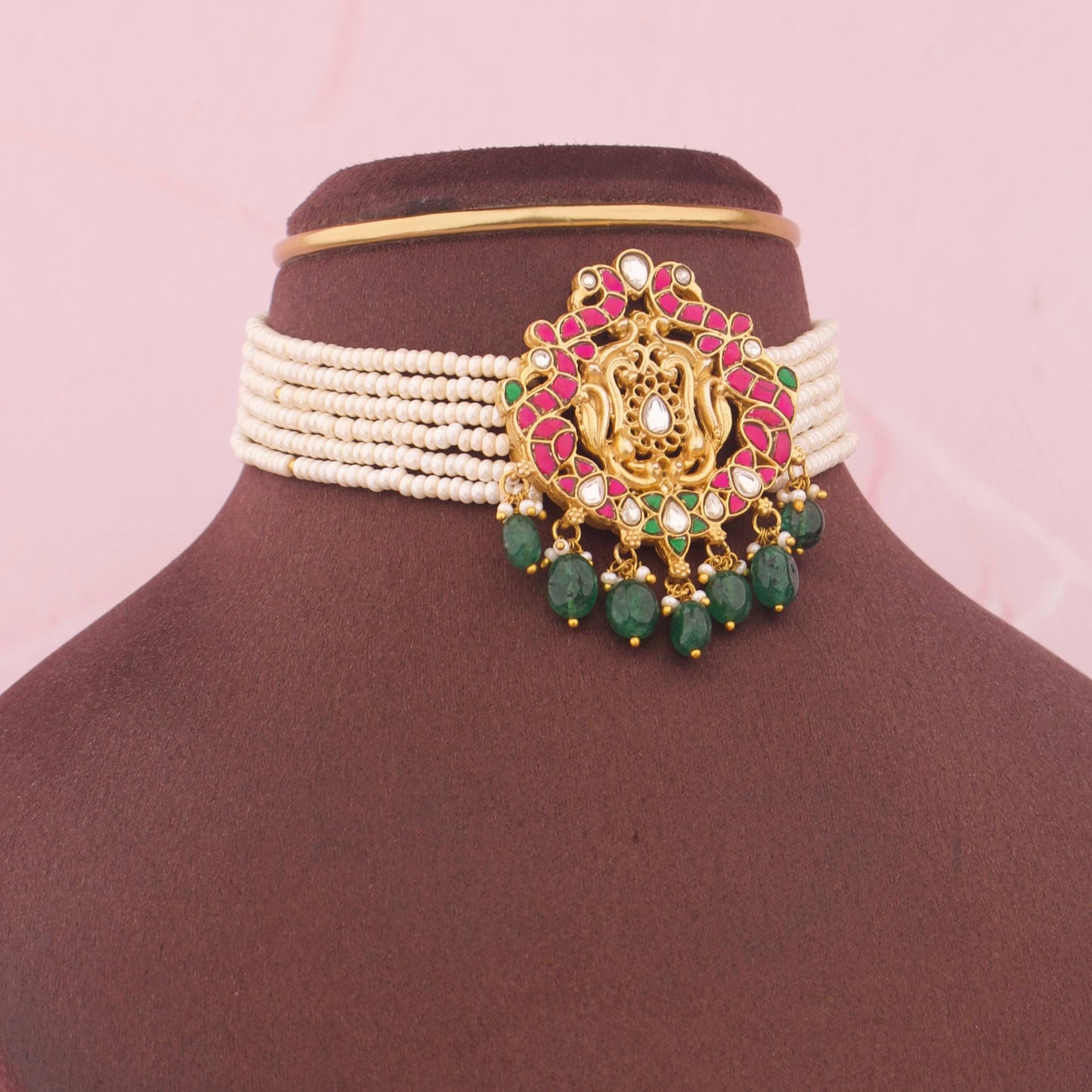 Pearl Choker Necklace With Green Drops