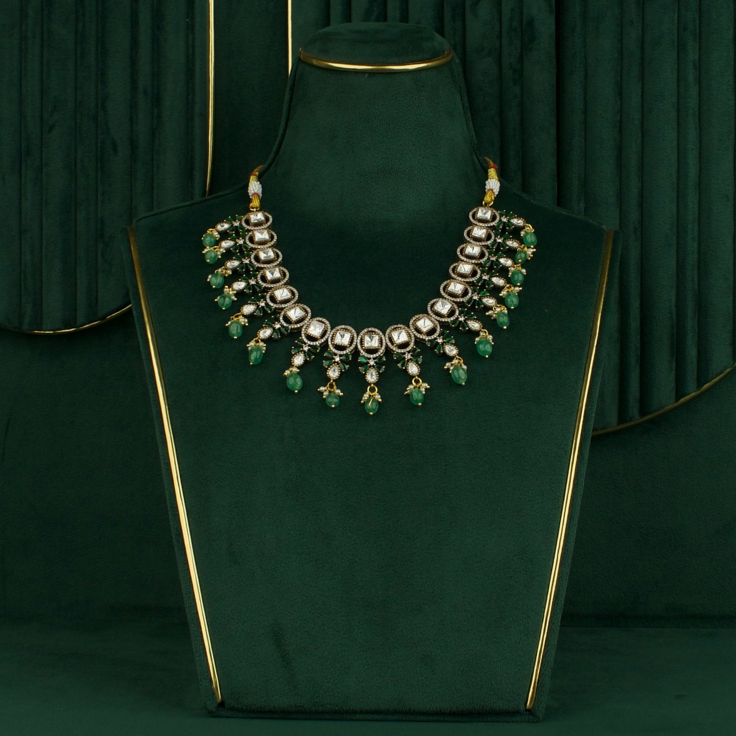 Elegant Victorian Polki Choker Necklace Set