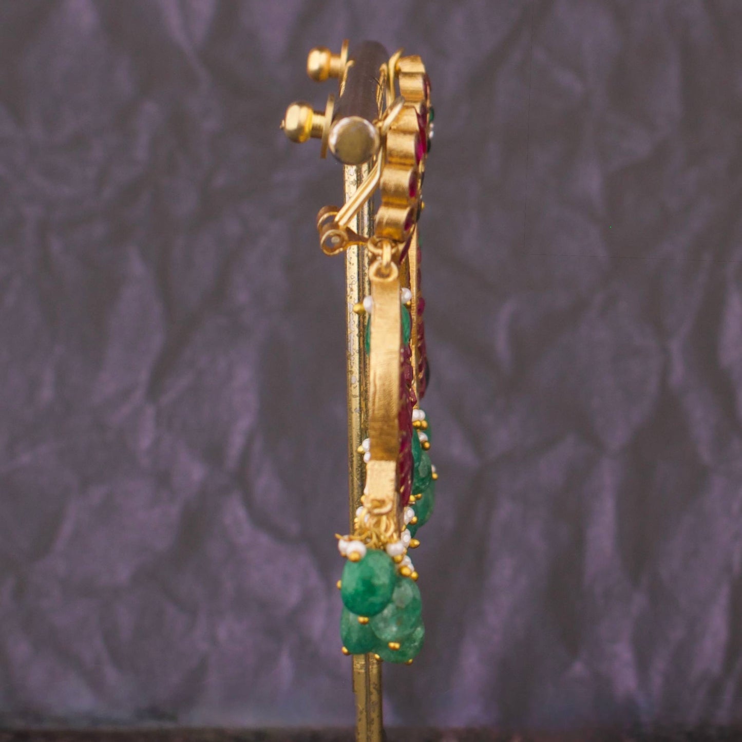 Dazzling Tilak Studded Jadau Kundan Chandbali Earrings