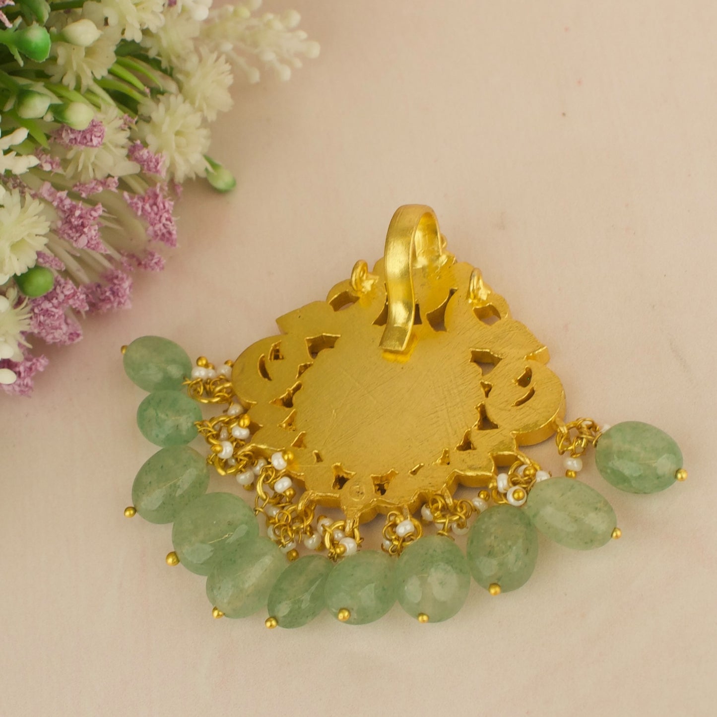 Grand floral Design Jadau Kundan Locket with Beads