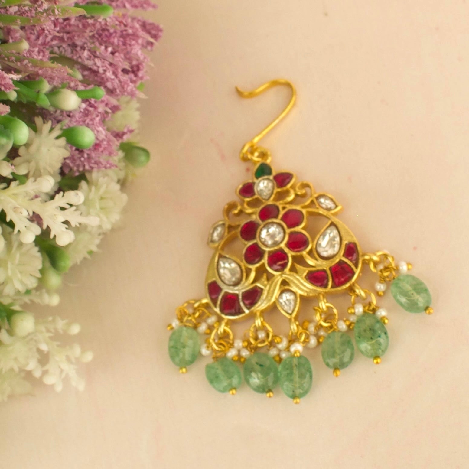 Captivating Floral Design Jadau Kundan Short Maang Tikka