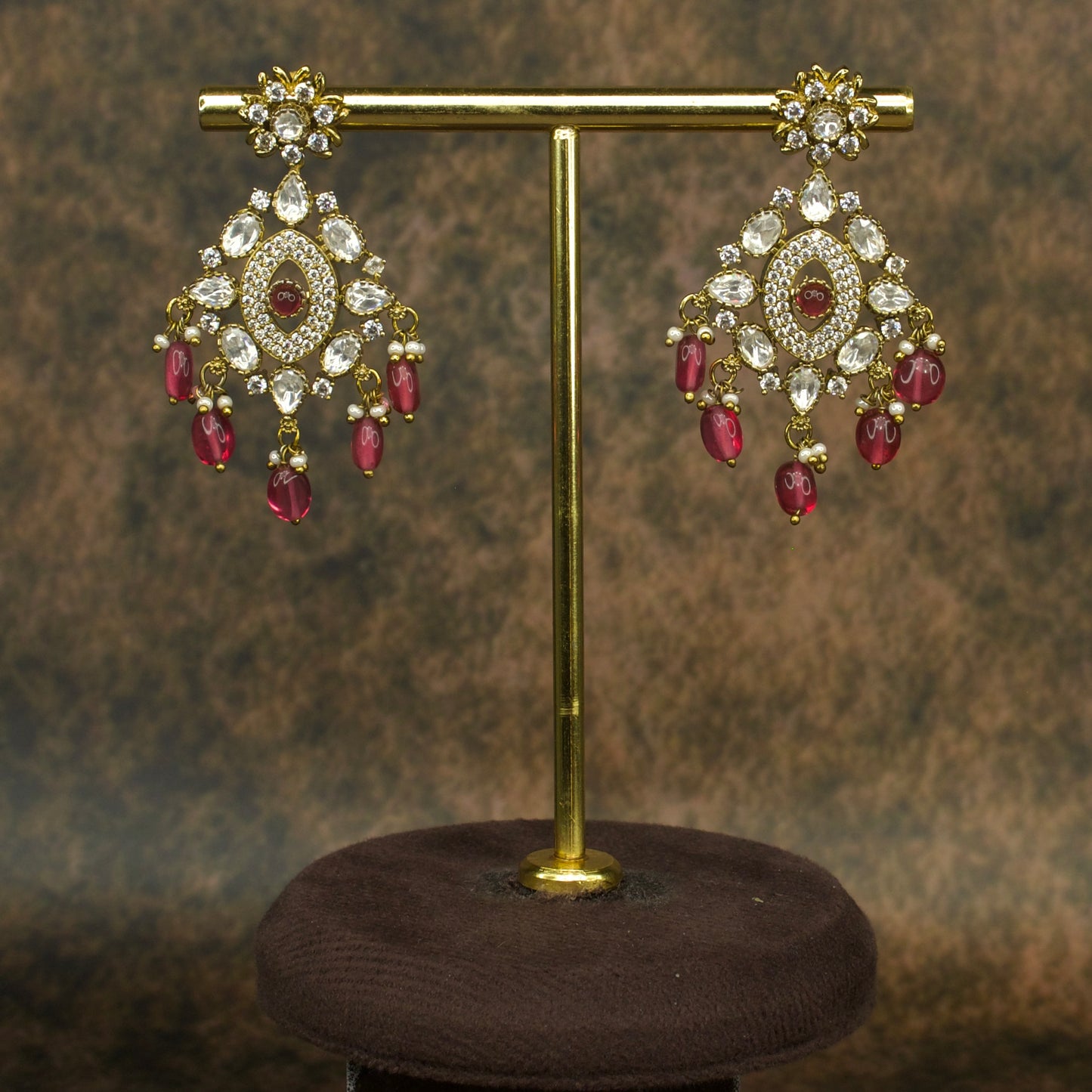 Victorian AD Necklace with push back earrings