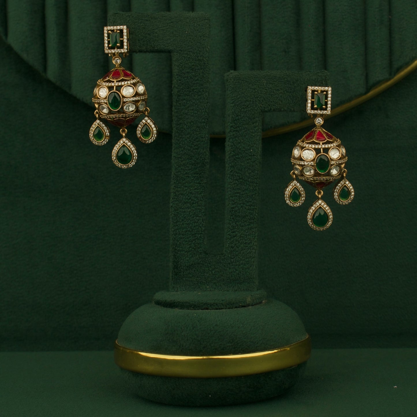 Designer Fusion Kundan & Polki Victorian Necklace with Matching Earrings