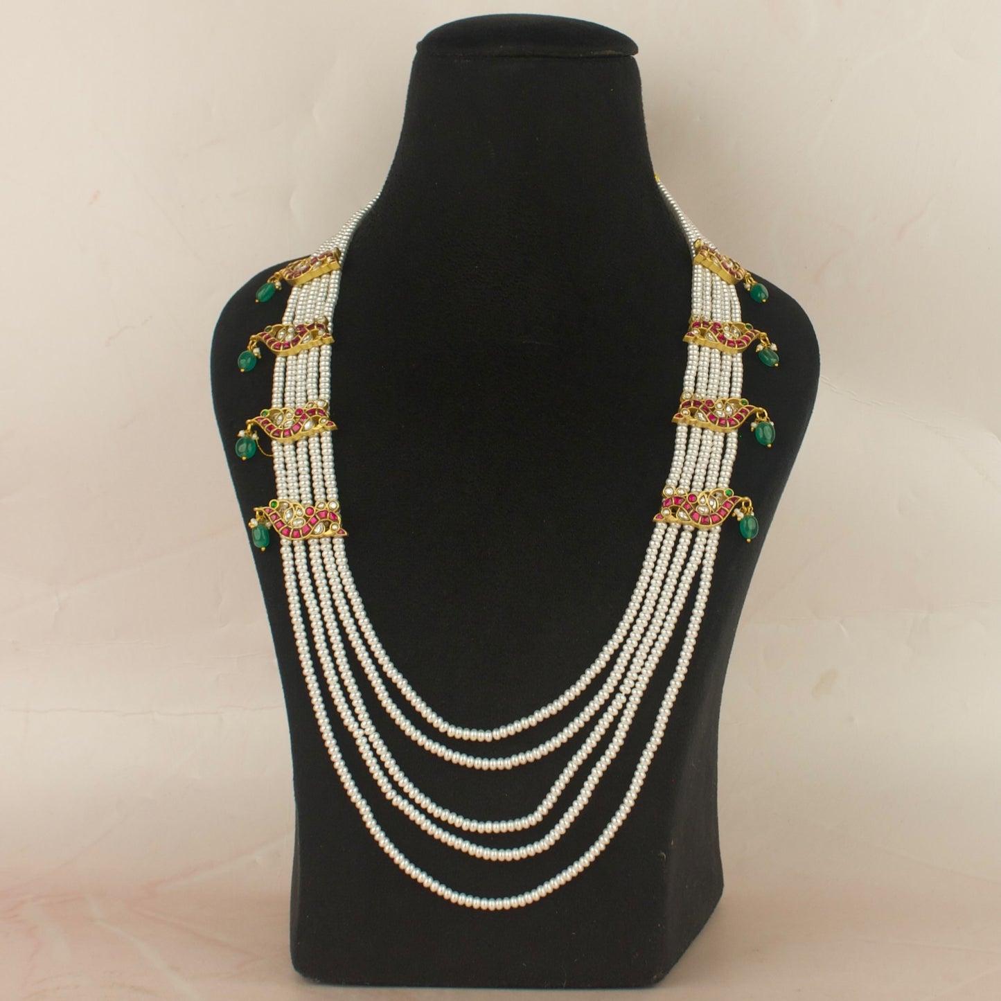 Stunning Pearl Mala With Jadau Kundan Side Lockets