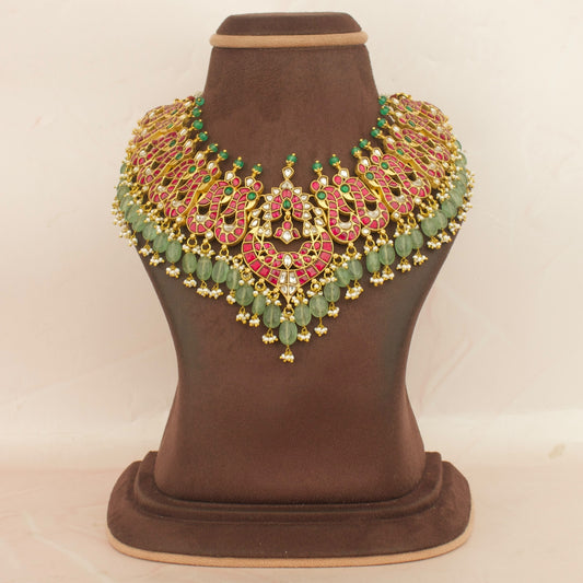 Traditional Indian Design Jadau Kundan Necklace With Green Beads & Pearls Hanging
