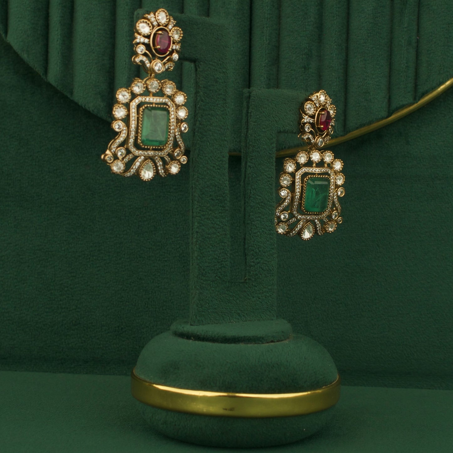 Squared Design Fusion Kundan & Polki Victorian Short Necklace with Earrings