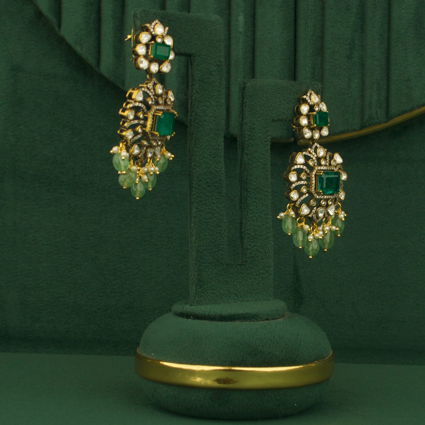 Timeless 2/ Layered Design Polki Victorian Short Necklace Set