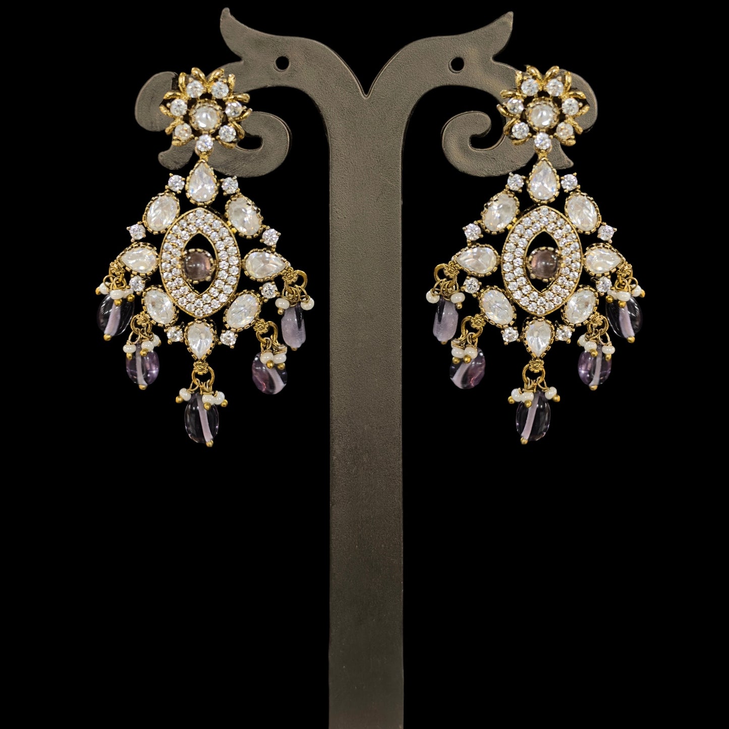 Victorian AD Necklace with push back earrings