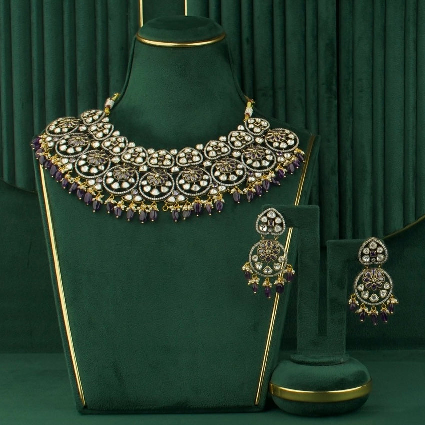 Timeless Victorian Choker Set with screw-back earrings