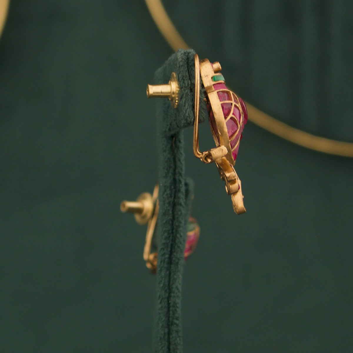 Victorian Polki Bird Pendant Set With Matching Earrings