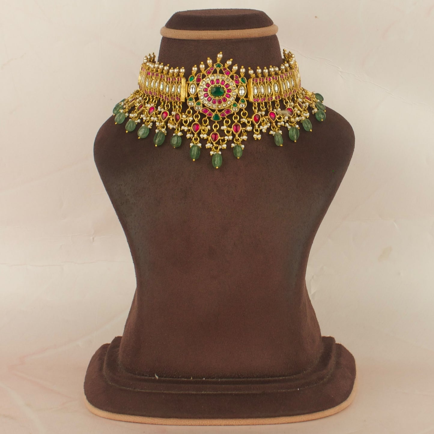 Unique Beauteous Floral Design Jadau Kundan Choker With Green Beads