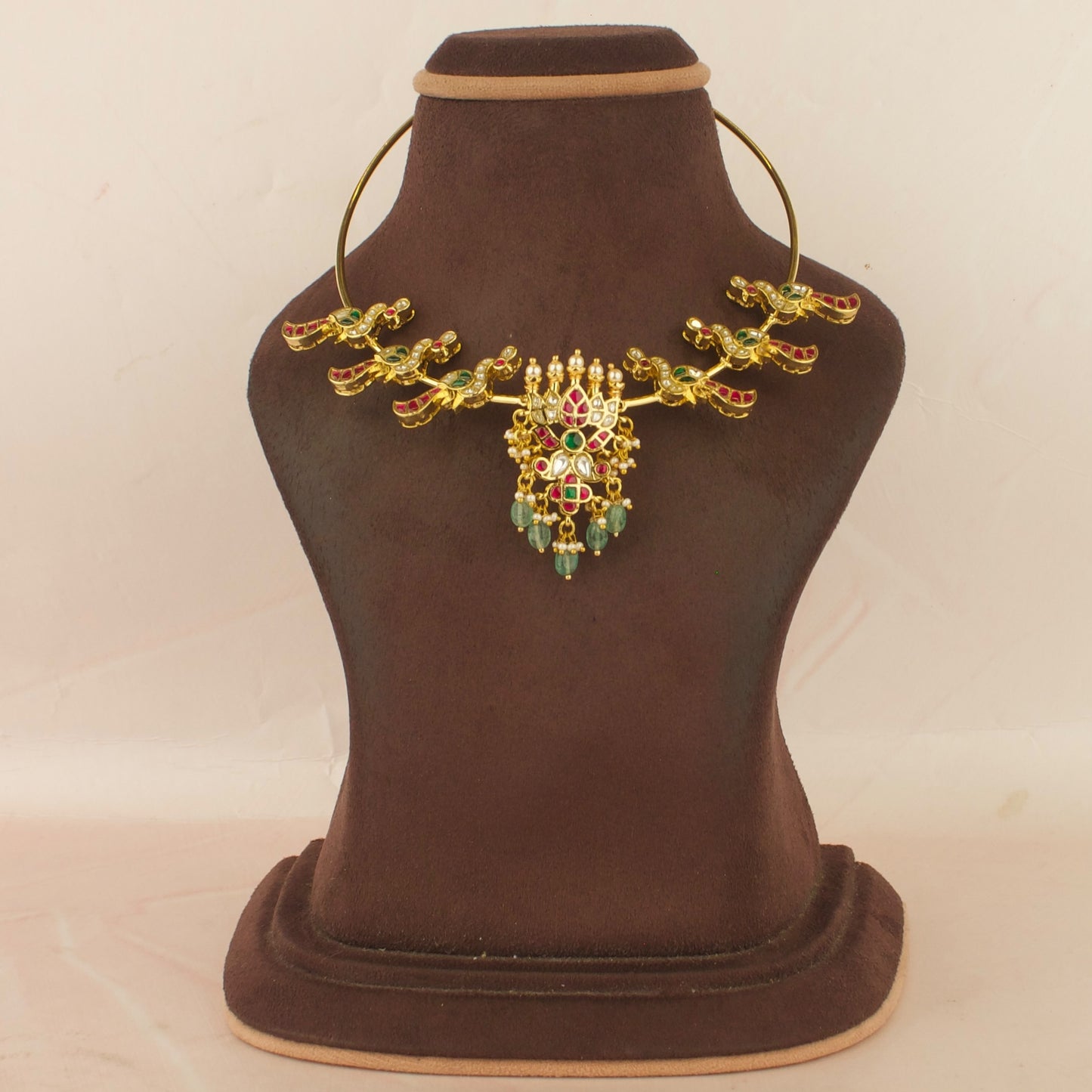 Sleek Unique Lotus Design Jadau Kundan Necklace
