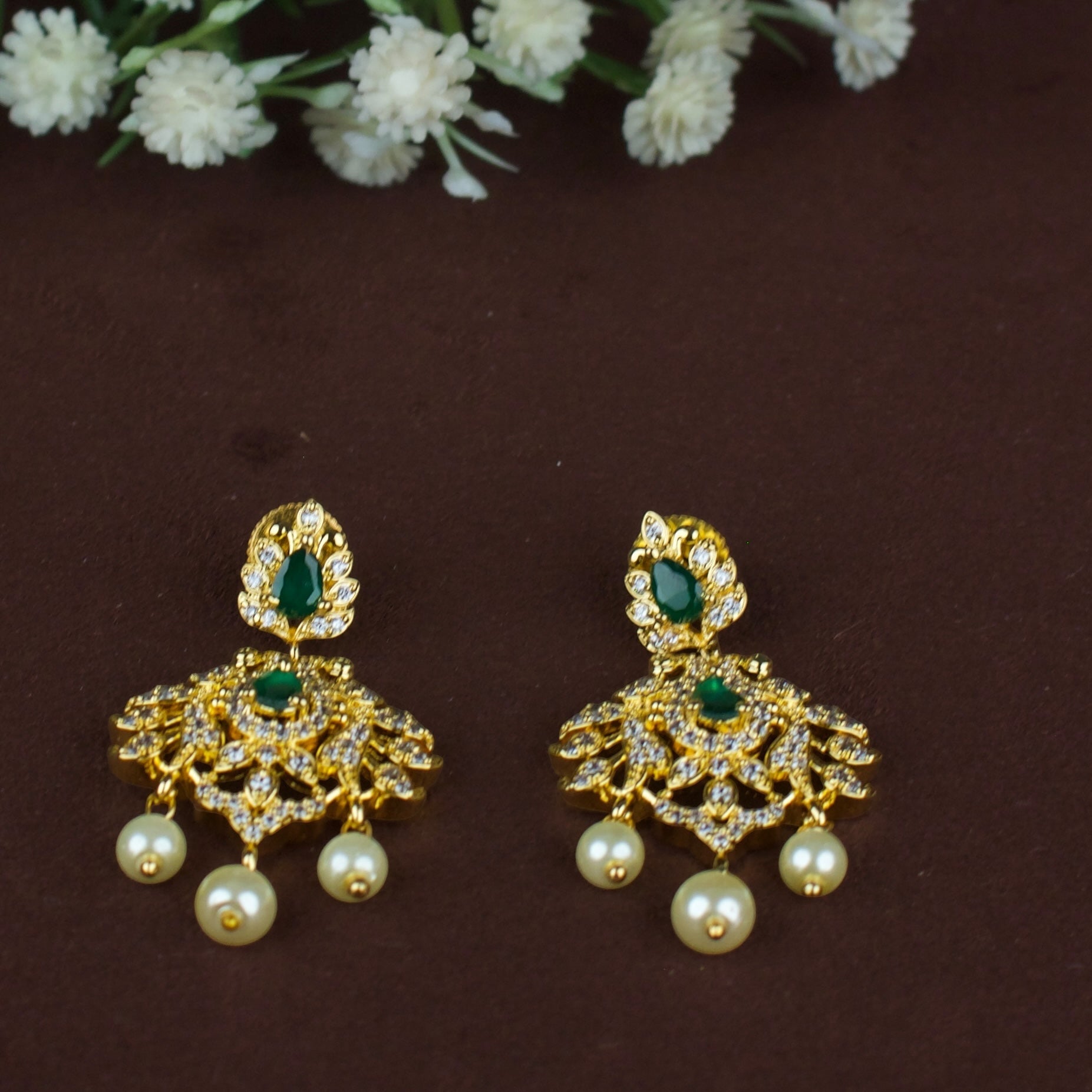 Sleek Diamond Replica Choker Set With Earrings