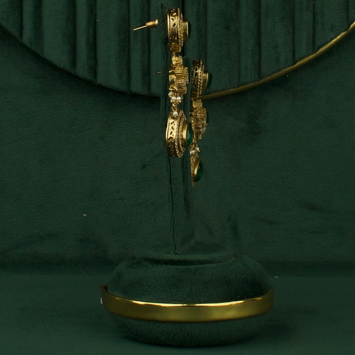 Royal Elegance Polki Victorian Short Necklace with Matching Earrings