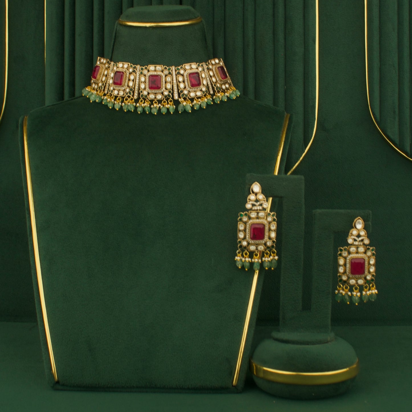 Dazzling Design Fusion Kundan & Polki Victorian Choker Set with Green Beads