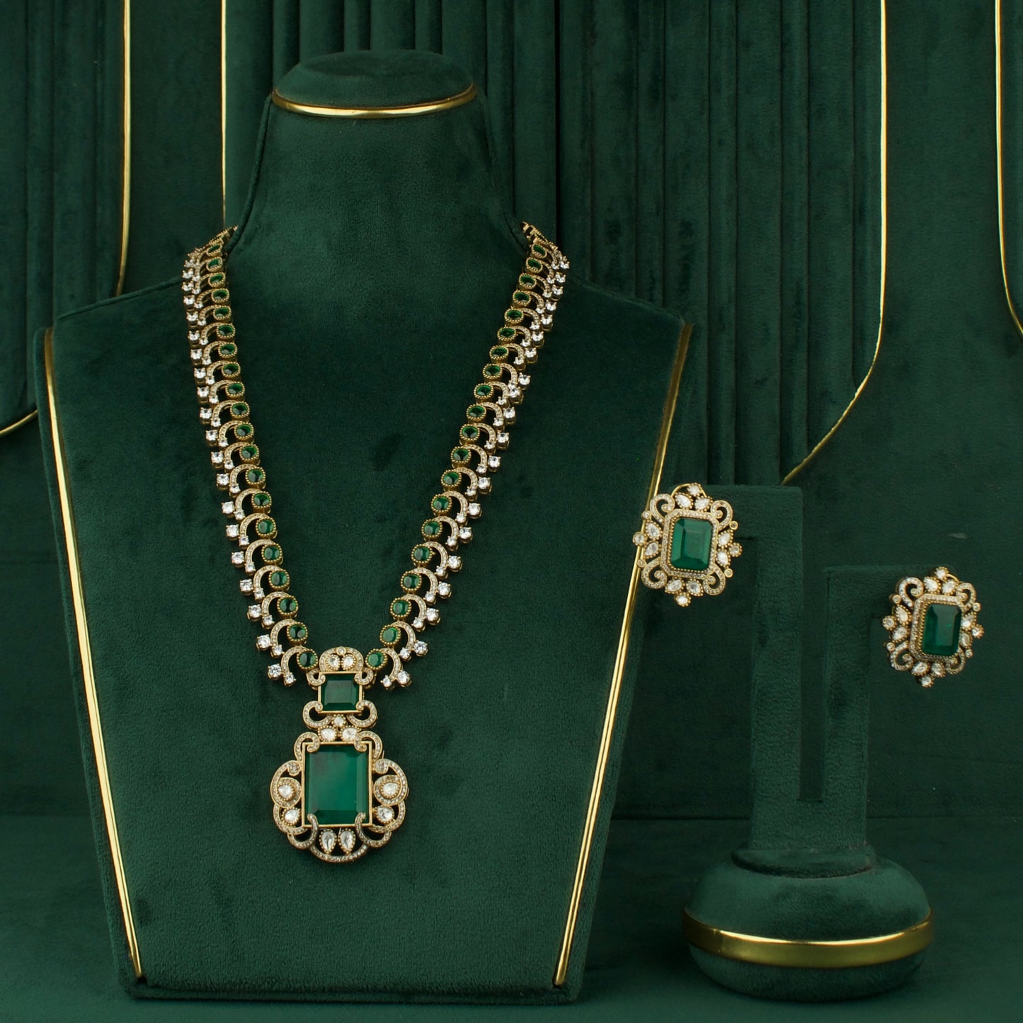 Royal Elegance Design Polki Victorian Necklace with Matching Earrings