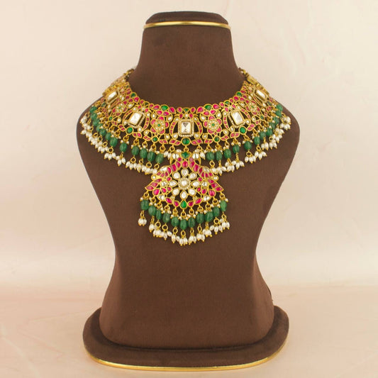 Trending Fusion Kundan x Polki Necklace With Guttapusalu Hangings