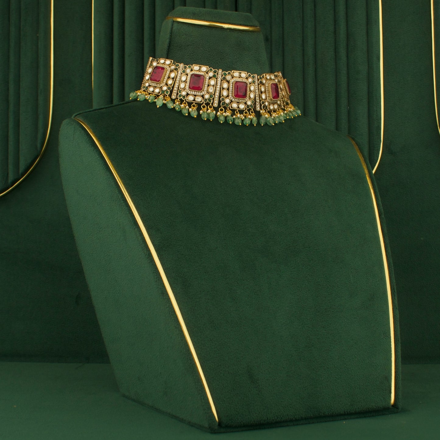 Dazzling Design Fusion Kundan & Polki Victorian Choker Set with Green Beads