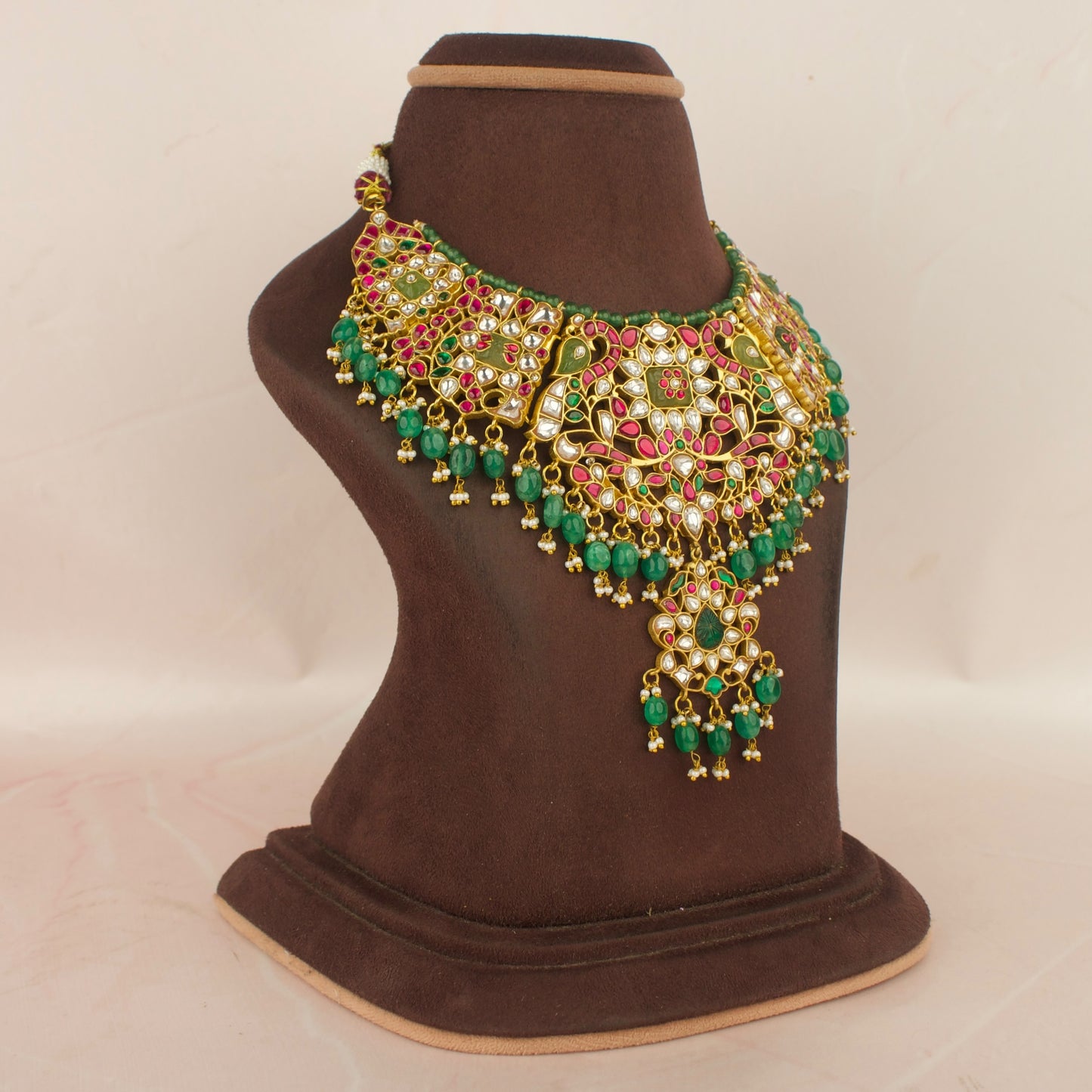 Traditional Stone Carved Jadau Kundan Necklace by DULHAN JEWELS