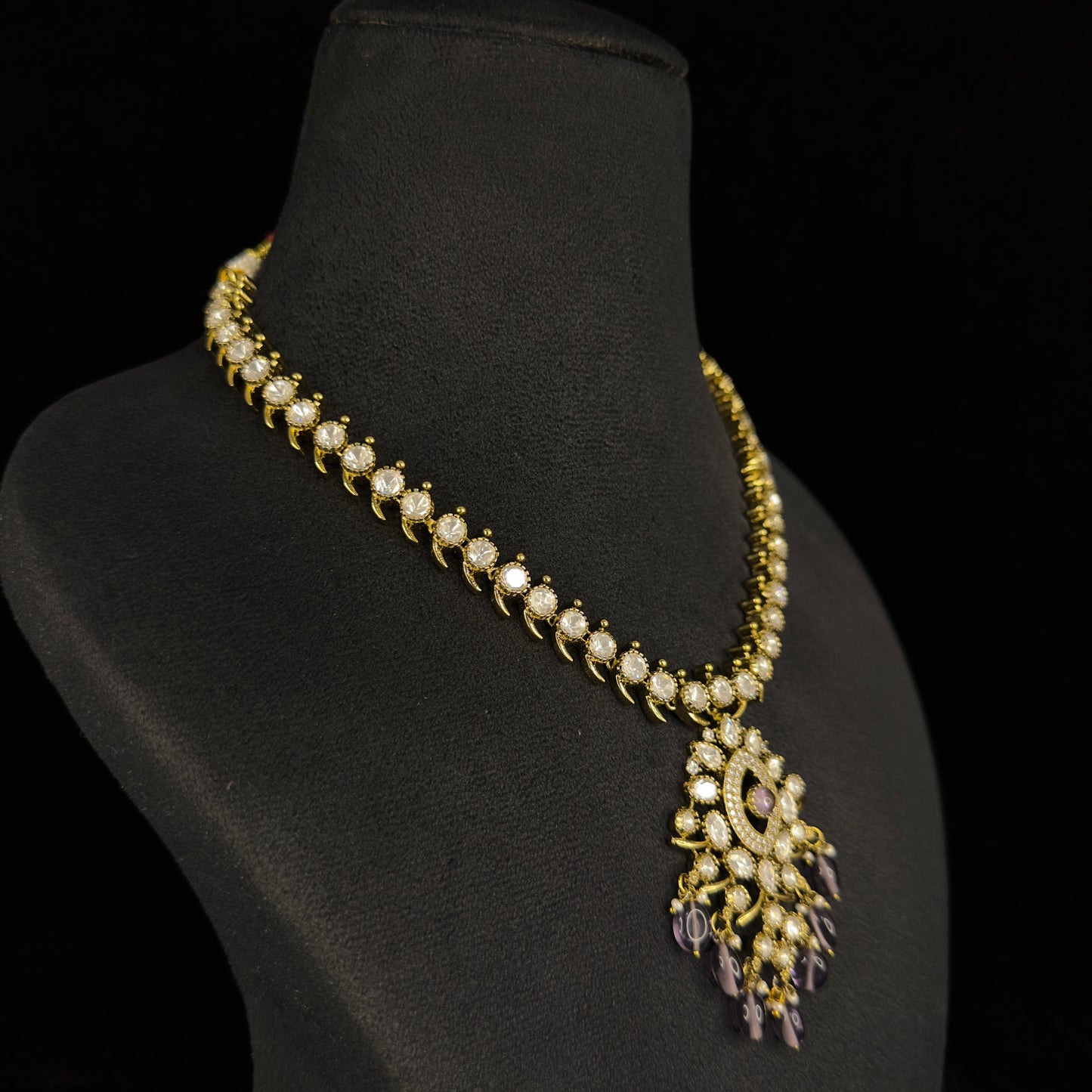 Victorian AD Necklace with push back earrings