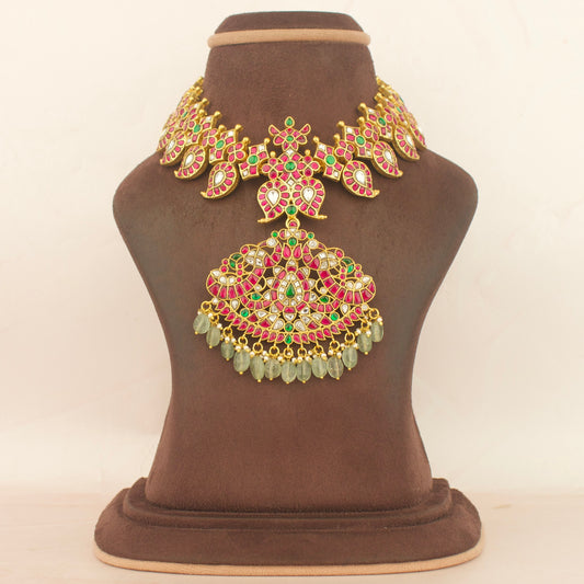 Exclusive Jadau Kundan Short Mango Mala With Detachable Locket