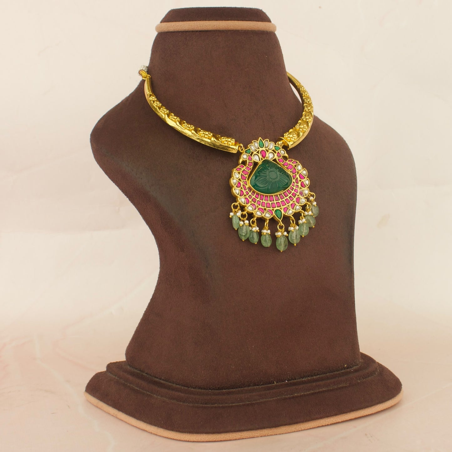 Lavish Design Jadau Kundan Kanti with Beads