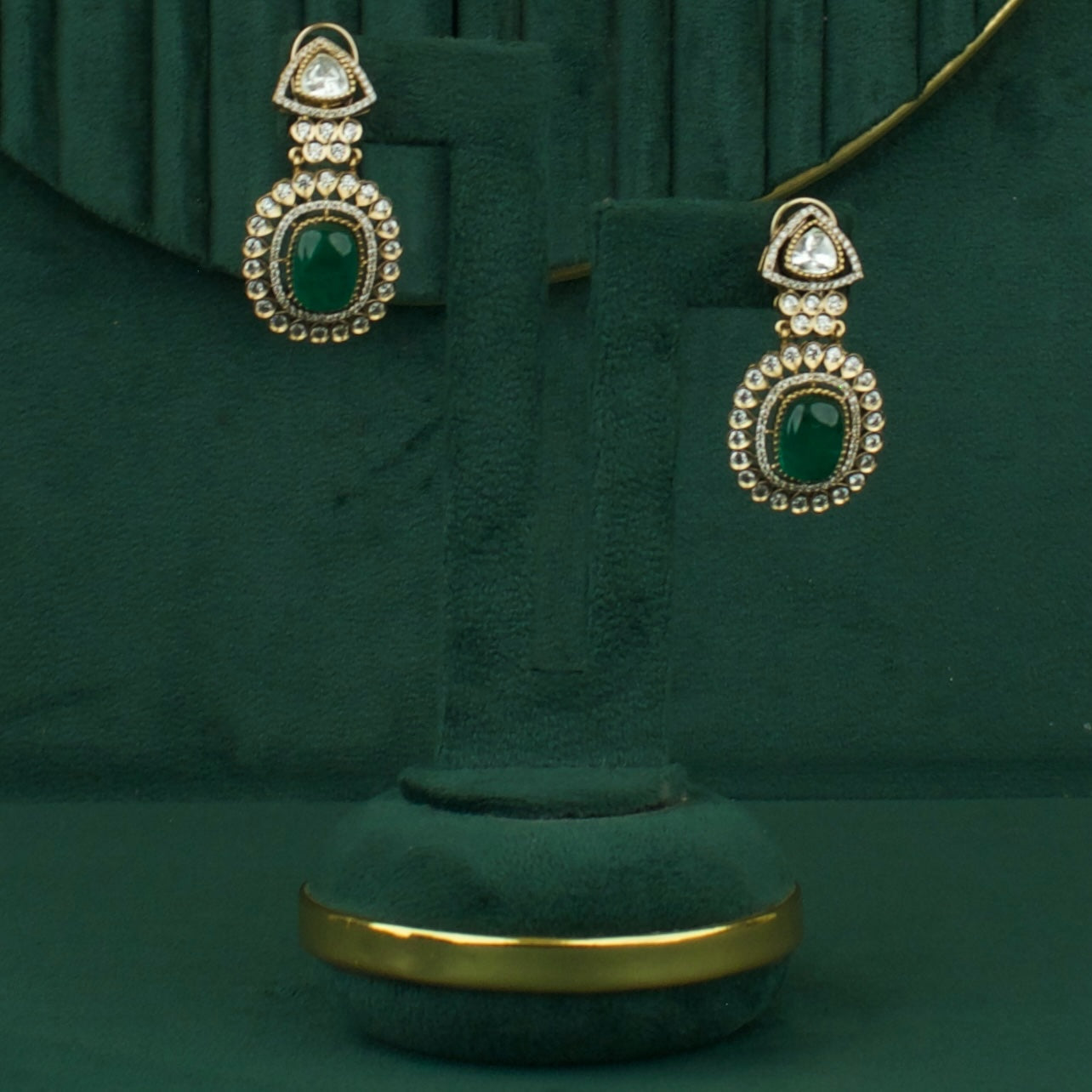 Deluxe Polki Mehandi Victorian Short Necklace With Matching Earrings