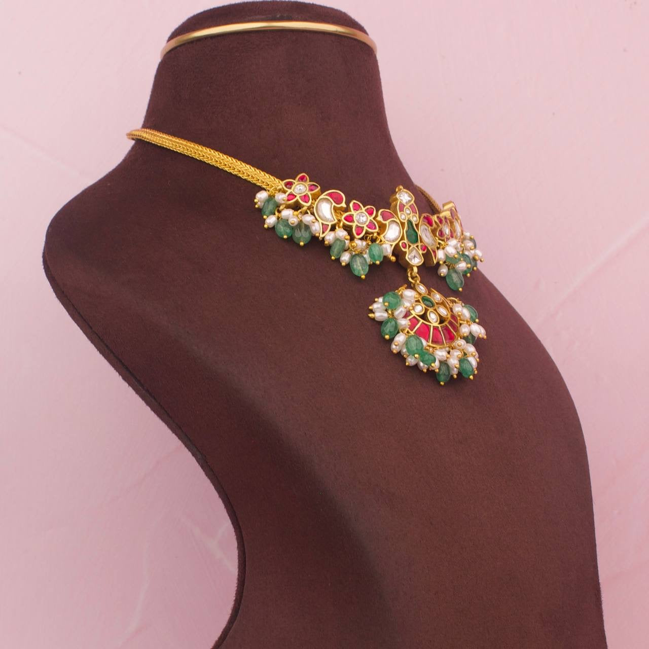 Sleek Gold Style Jadau Kundan Nantad Chain Necklace