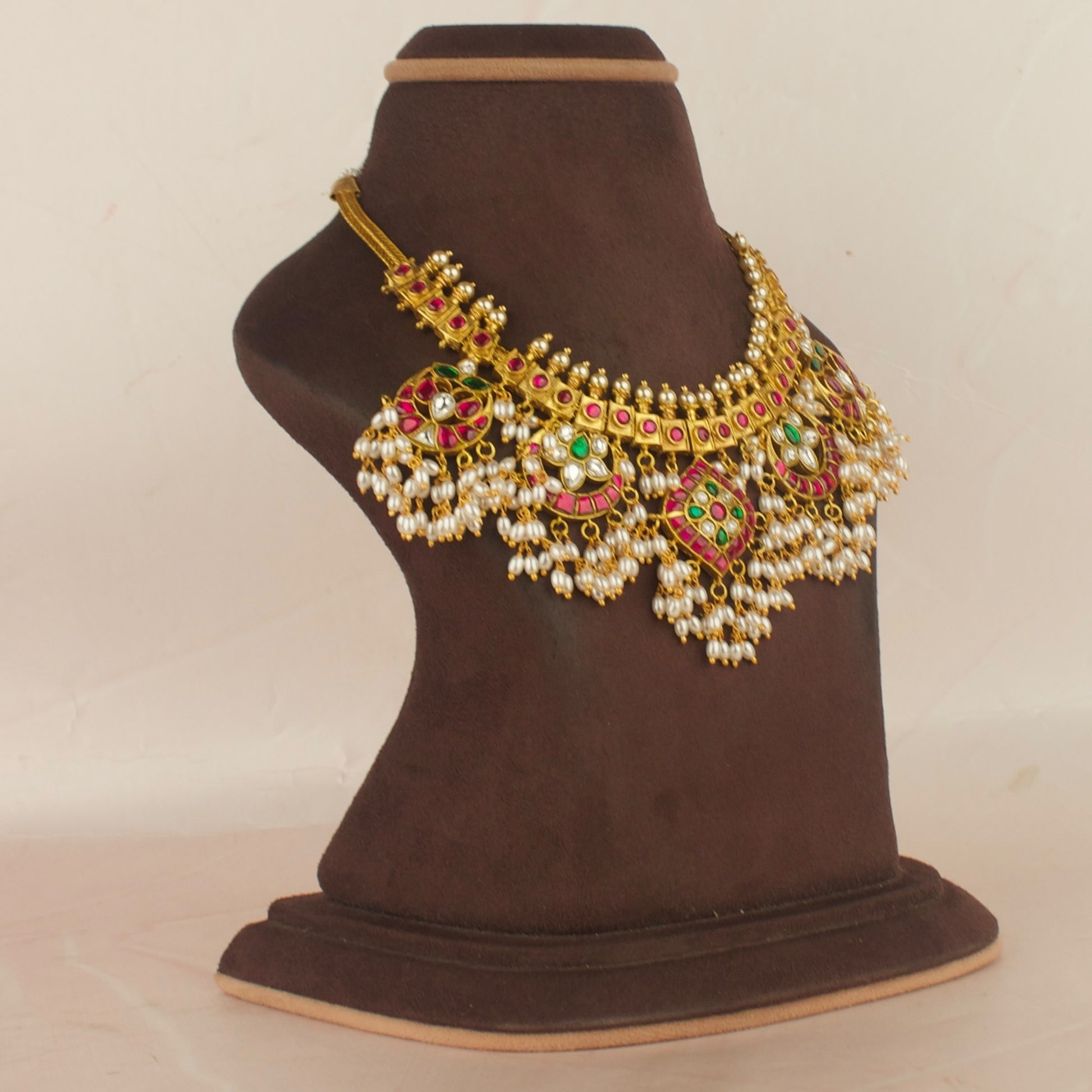 Glorious Chandbali Design Jadau Kundan Guttapusalu Necklace