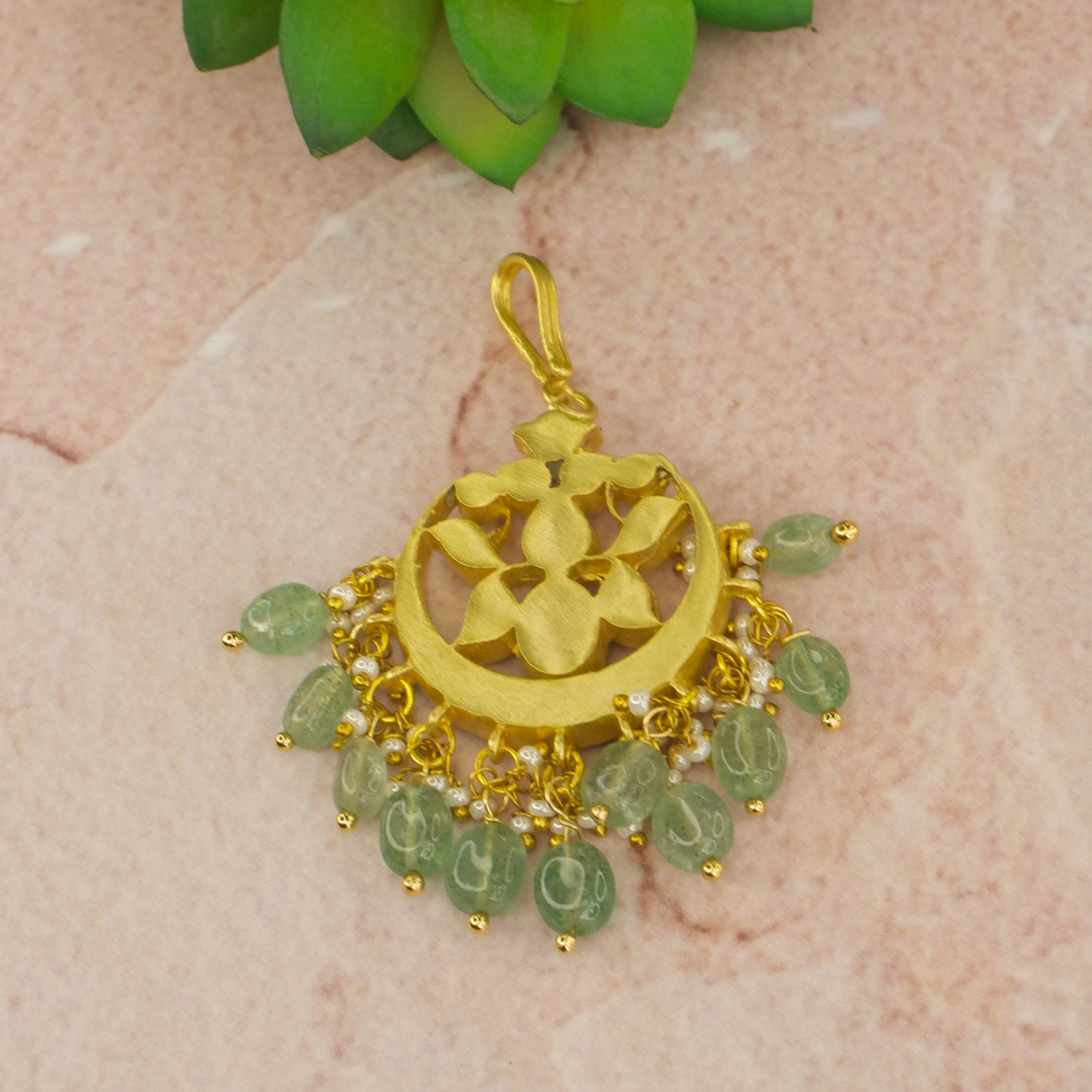 Majestic Green Beaded Jadau Kundan Maang Tikka