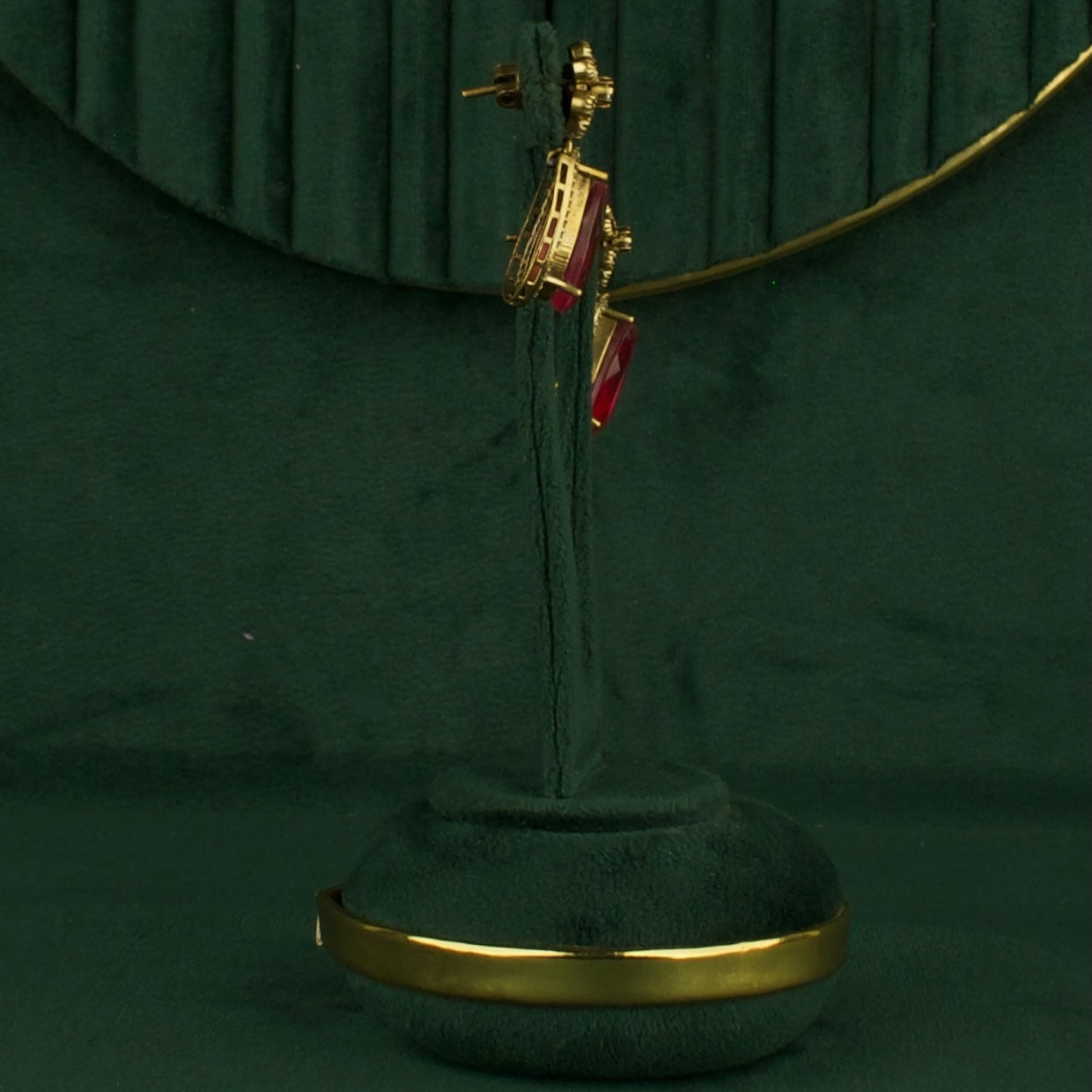 Unique Elephant Design Polki Victorian Necklace Set