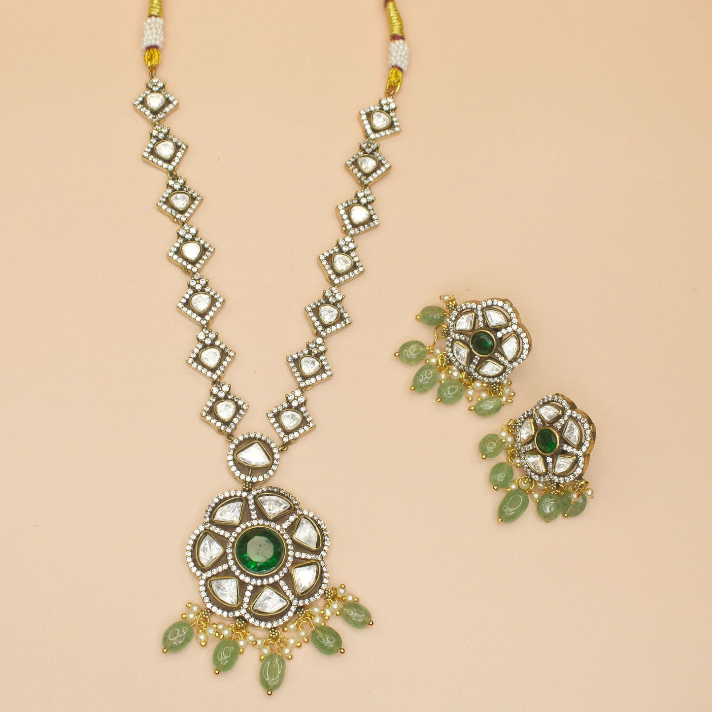 Green Victorian Polki Necklace Set with screw-back earrings. This Victorian Jewellery is available in a Green colour variant.