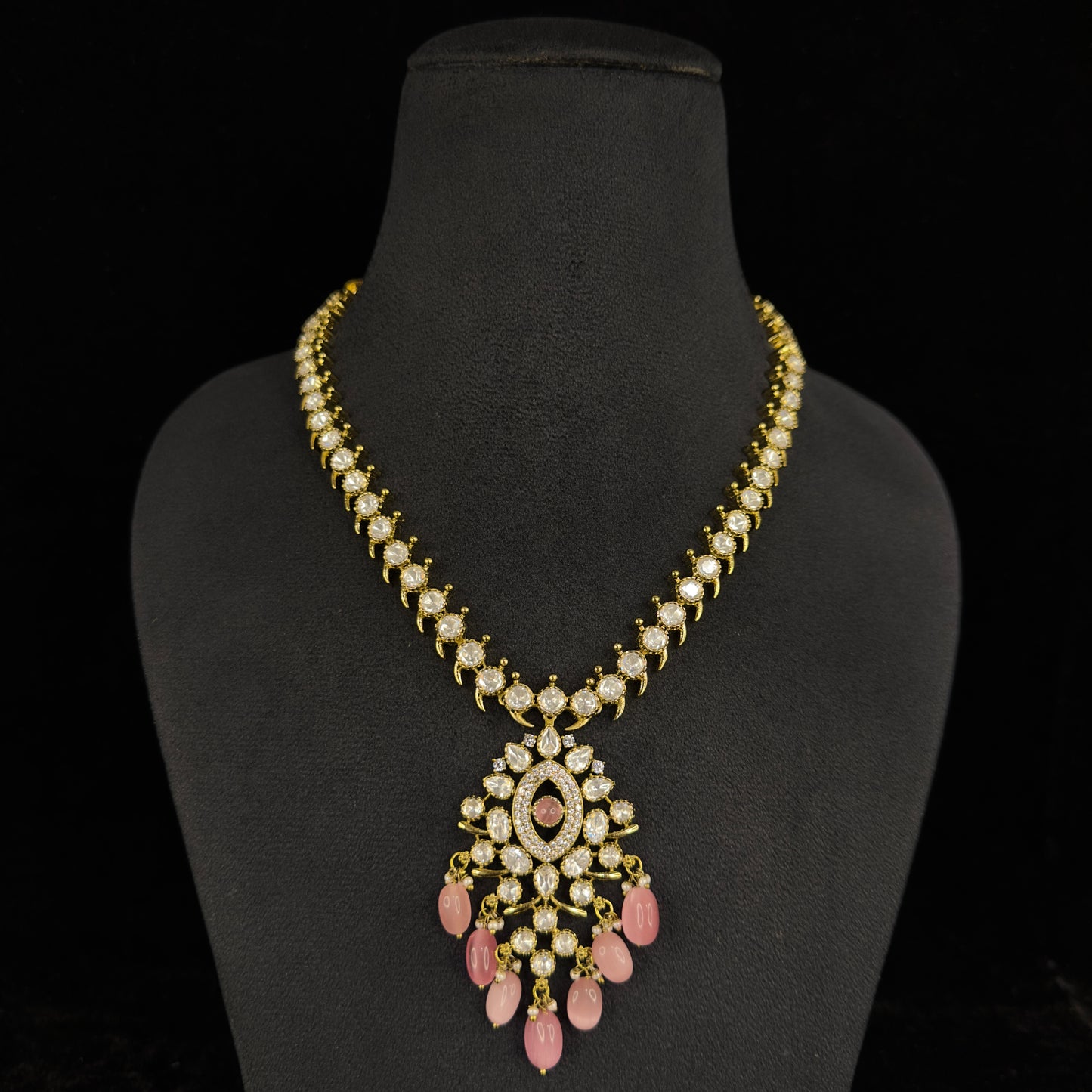 Victorian AD Necklace with push back earrings