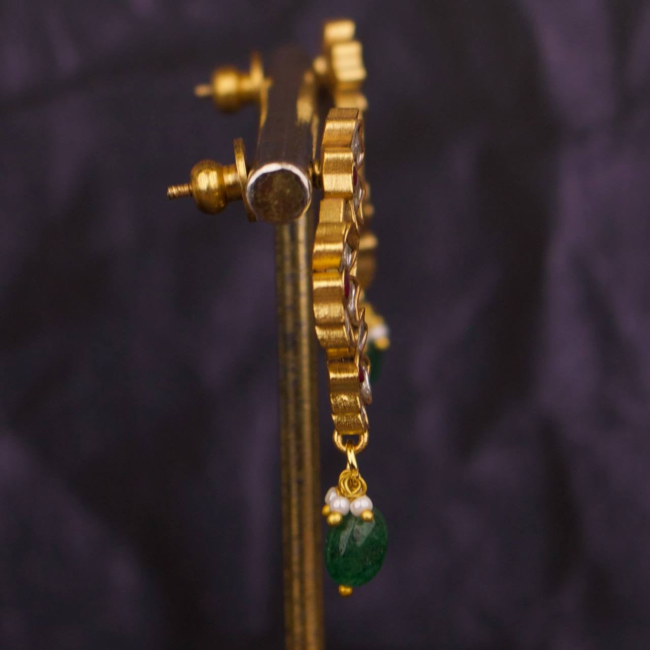 Unique Jadau Kundan Earrings With Pearls & Bead Droplet