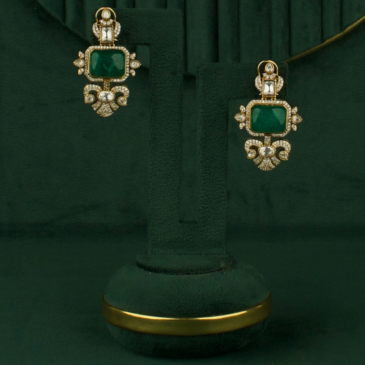 Voguish Design Polki Victorian Necklace Seth