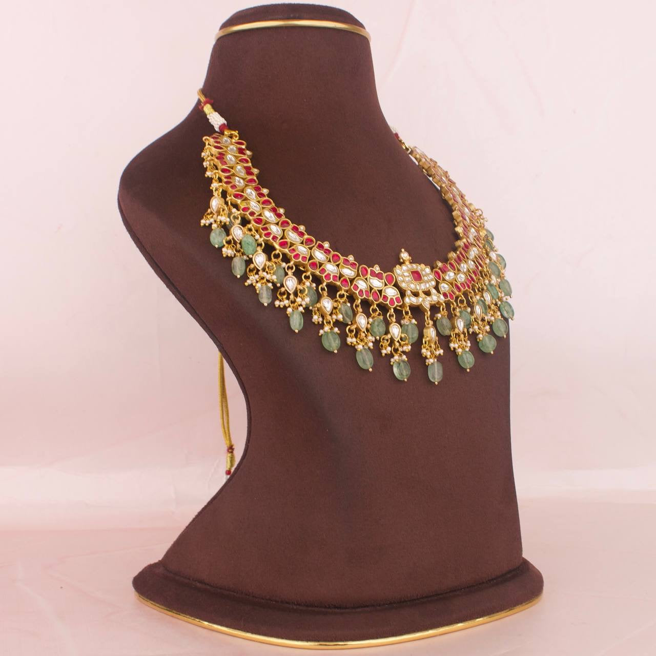 Elegant Jadau Kundan Necklace With Kundan Locket Droplets