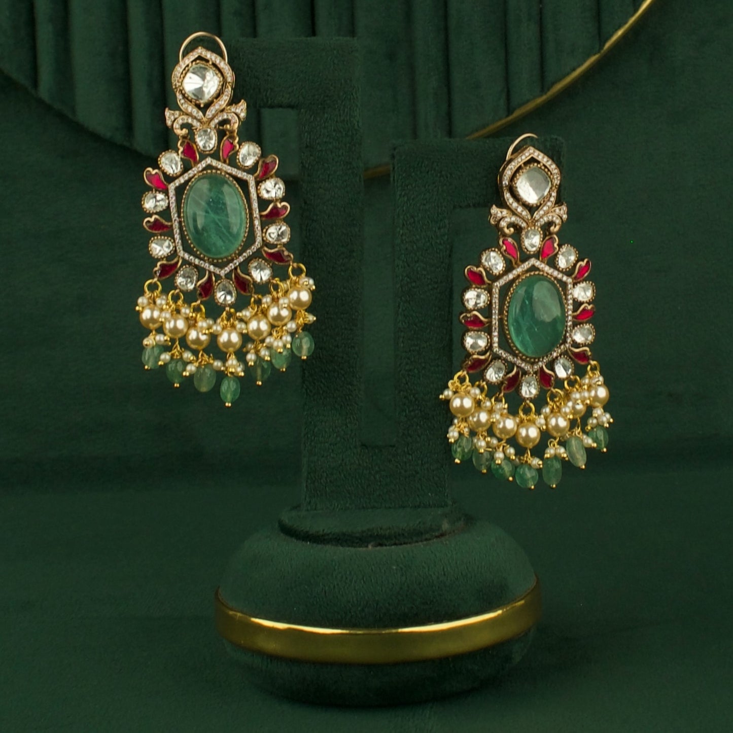 Captivating Fusion Kundan & Polki Victorian Necklace Set