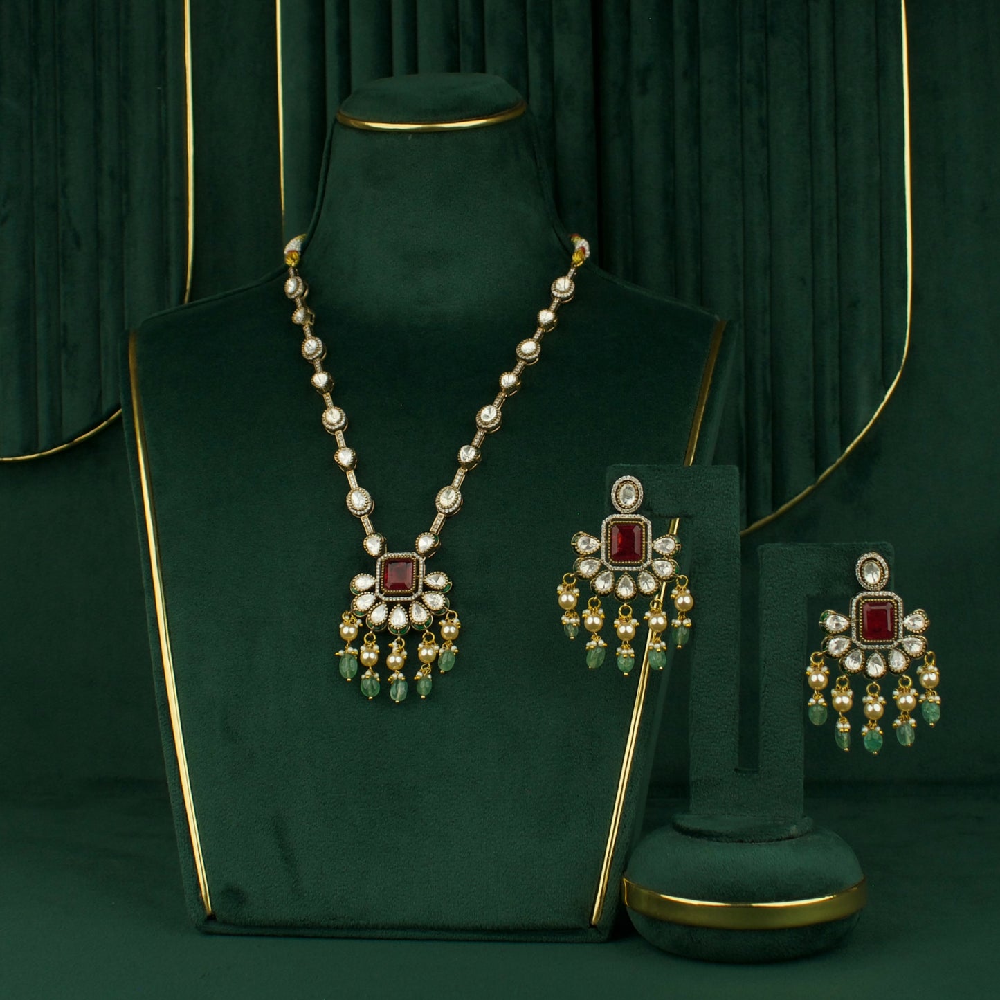 Sleek Polki Necklace With Earrings In Victorian Finish