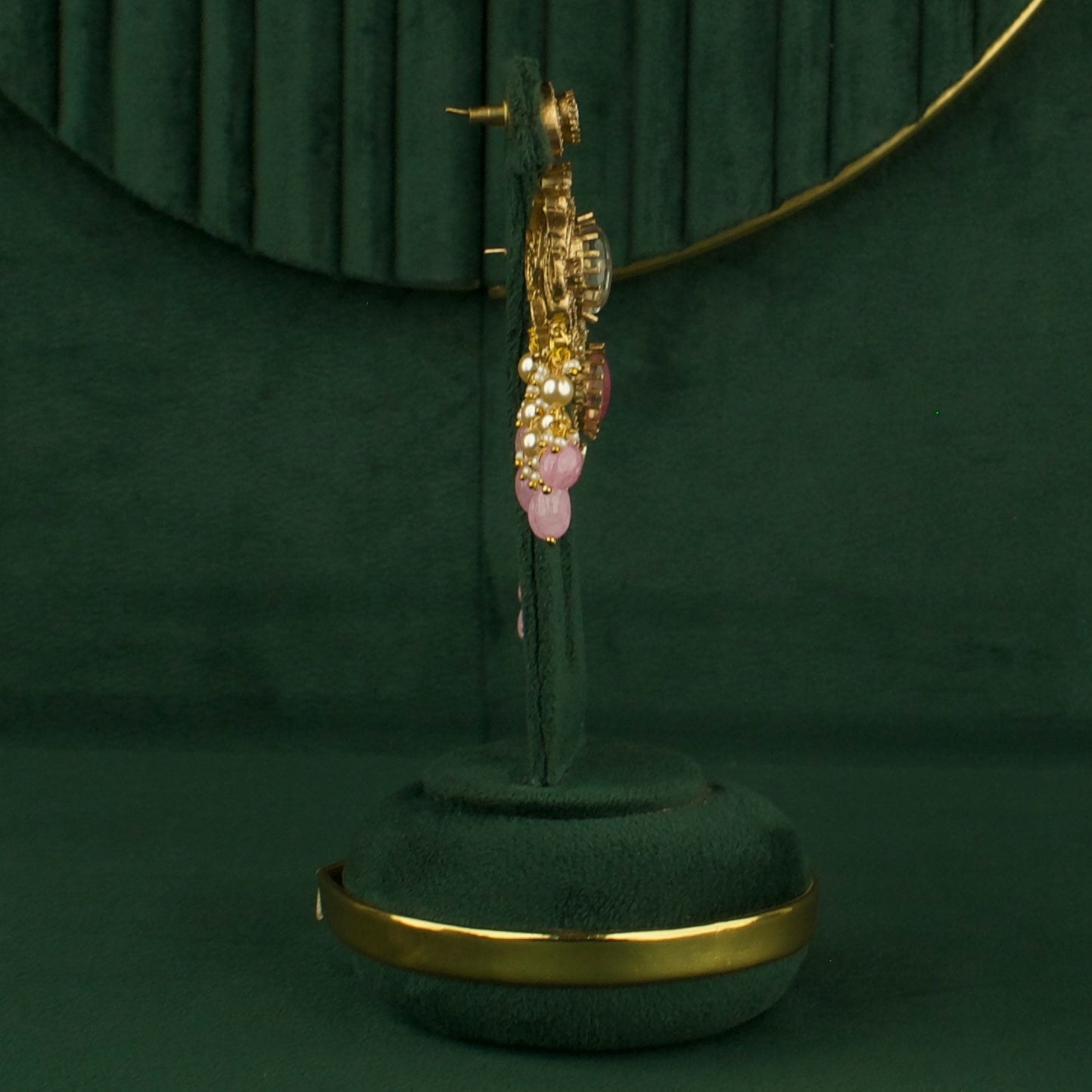 Sleek Peacock Design Polki Victorian Necklace Set for Elegance