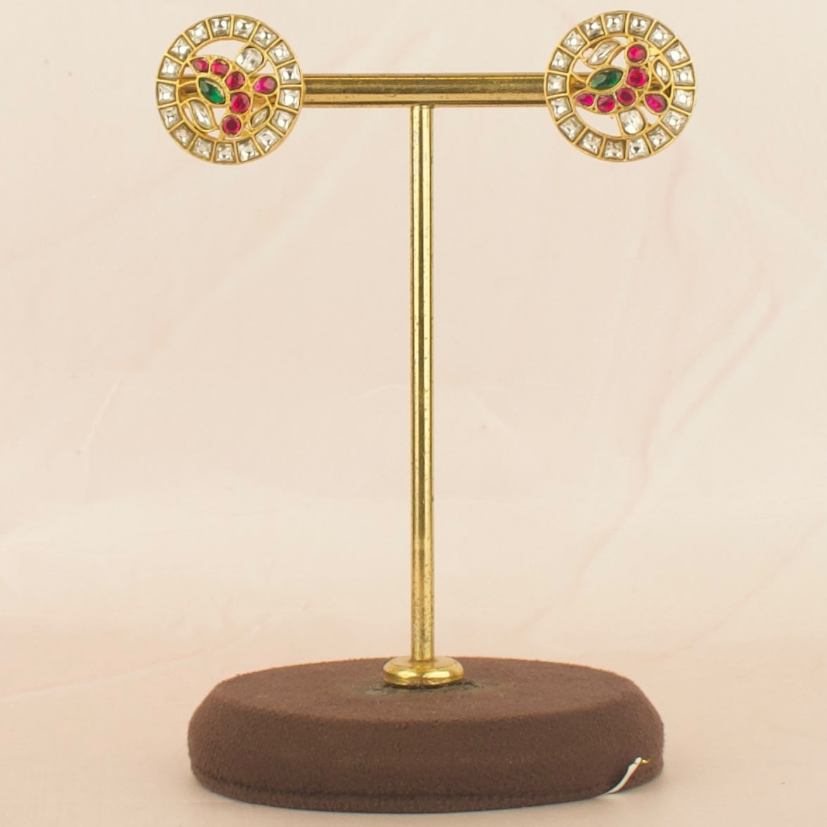 Lavish Design Jadau Kundan Studs in gold Style