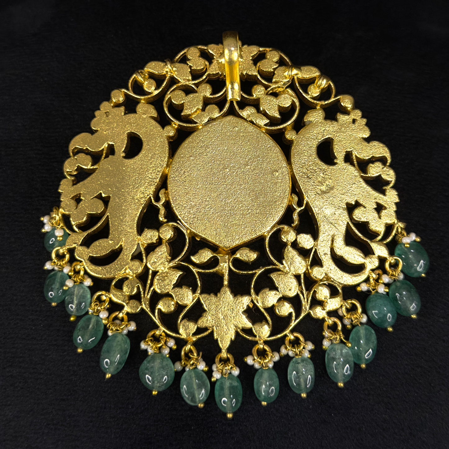 Grand Jadau Kundan Pendant