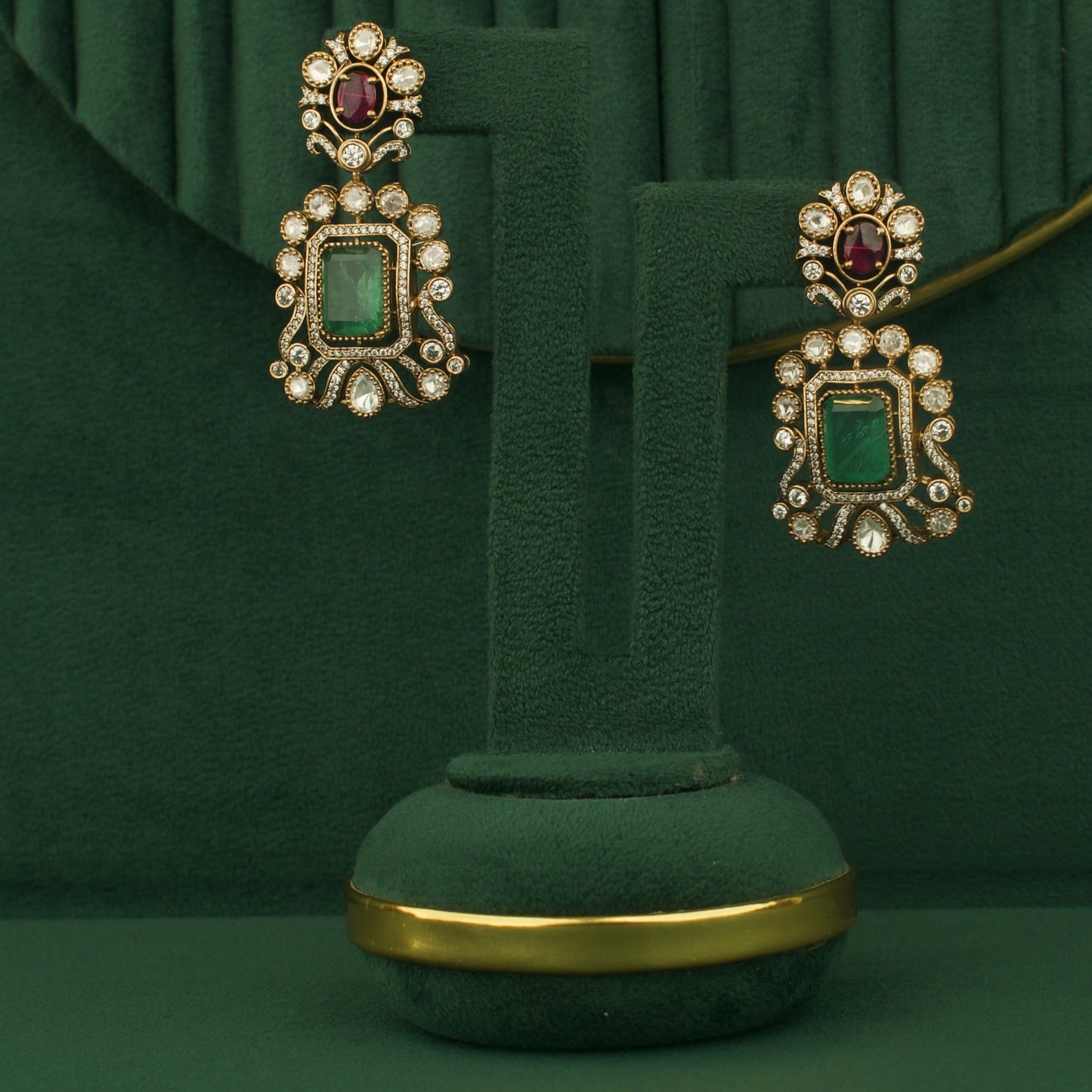Squared Design Fusion Kundan & Polki Victorian Short Necklace with Earrings