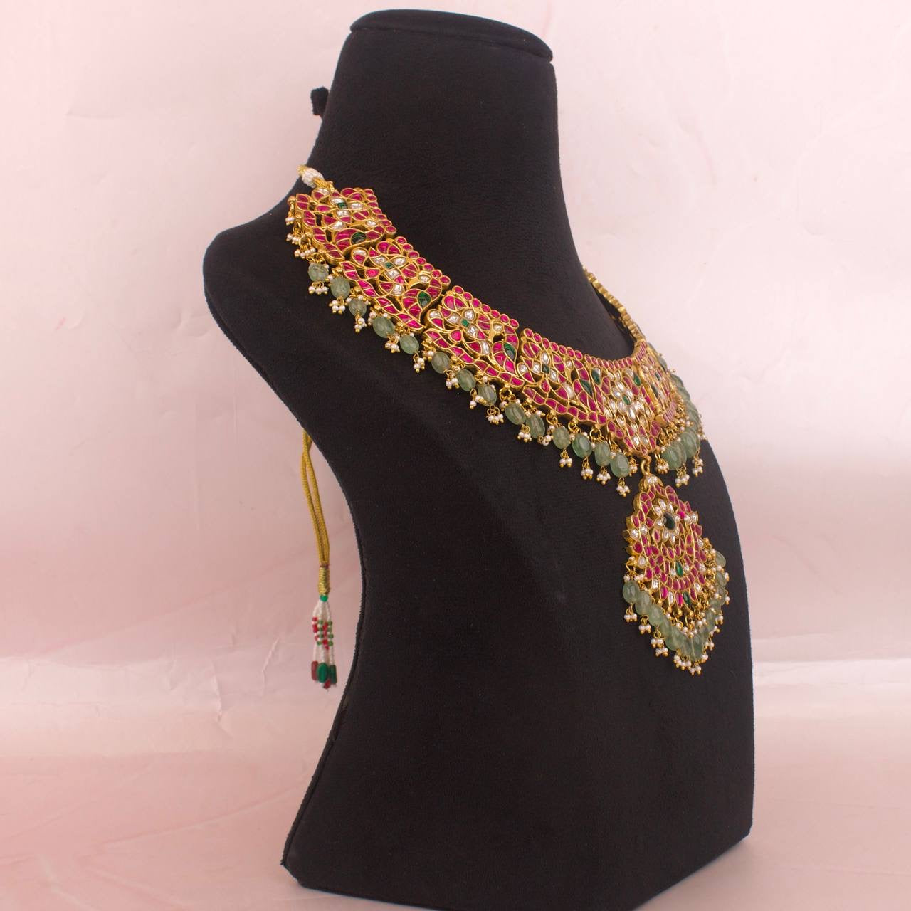 Traditional South Indian Jadau Kundan Necklace With Green Beads Hangings