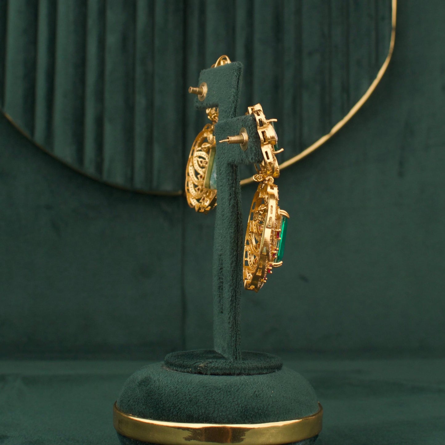 Luxury Long Victorian Necklace Set With Emerald Green Stones And Matching Earrings