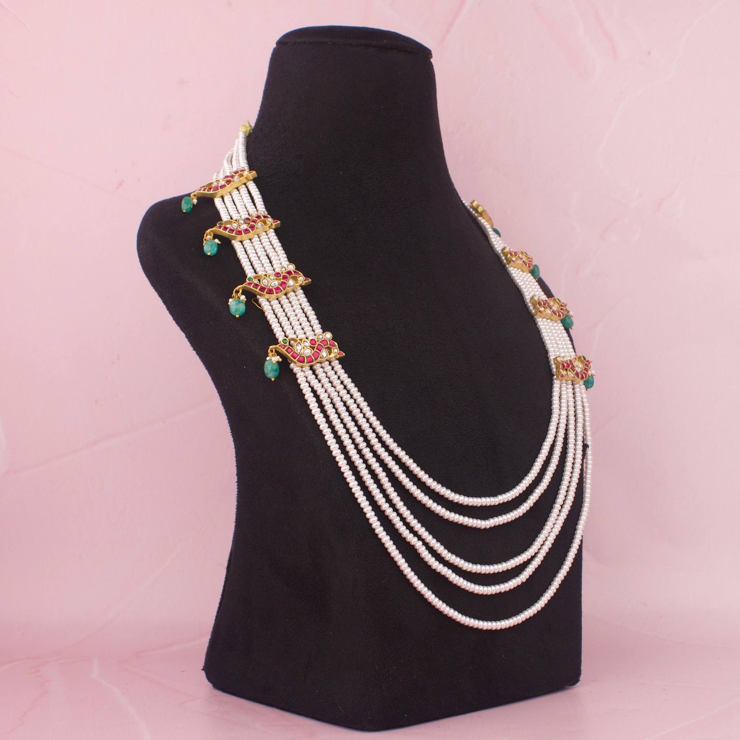 Stunning Pearl Mala With Jadau Kundan Side Lockets